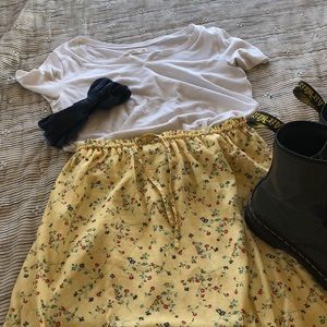 Vintage 90s Yellow Floral Midi Skirt